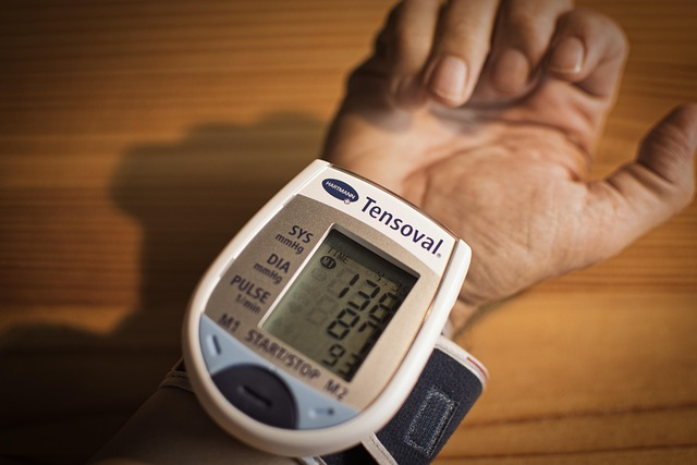 Blood pressure measurement equipment: High Blood Pressure