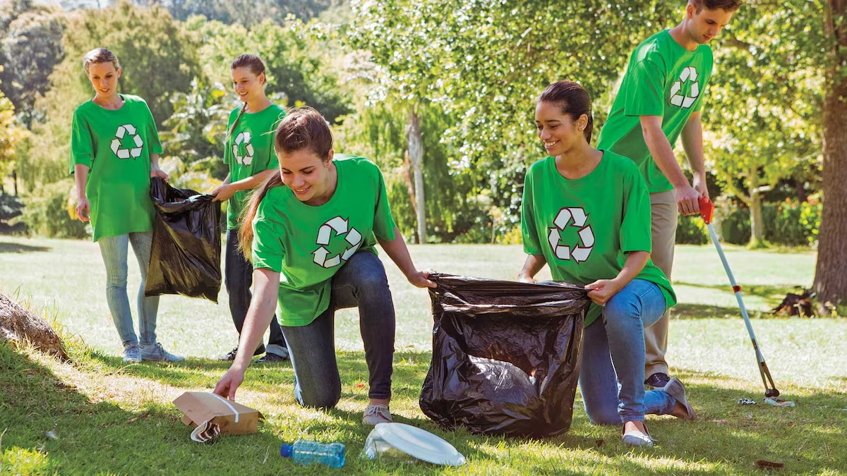 community cleaning How to Recycle Right