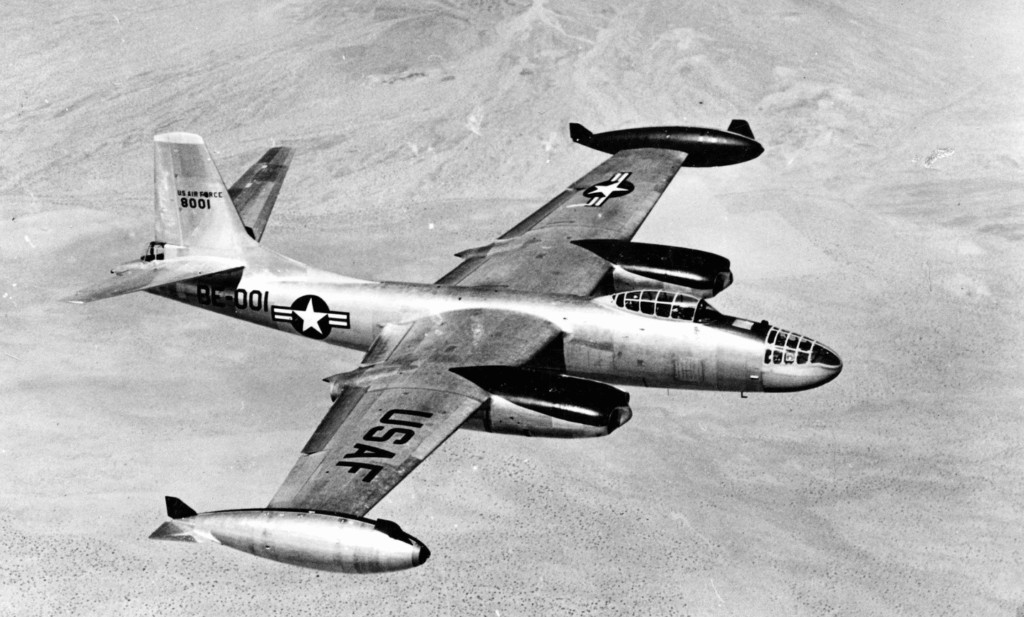 North American B-45 Tornado: Breaking Barriers in Jet Bomber History 4 image 6216