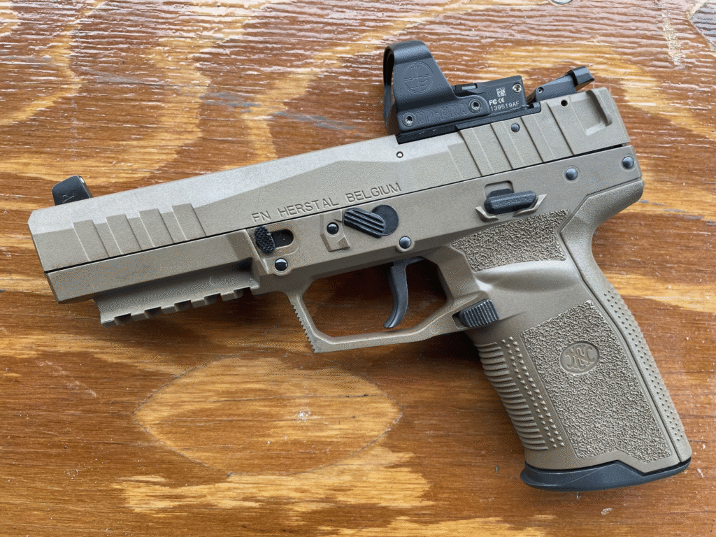 FN Five-seveN MRD: Redefining Military Pistols 4 image 7231